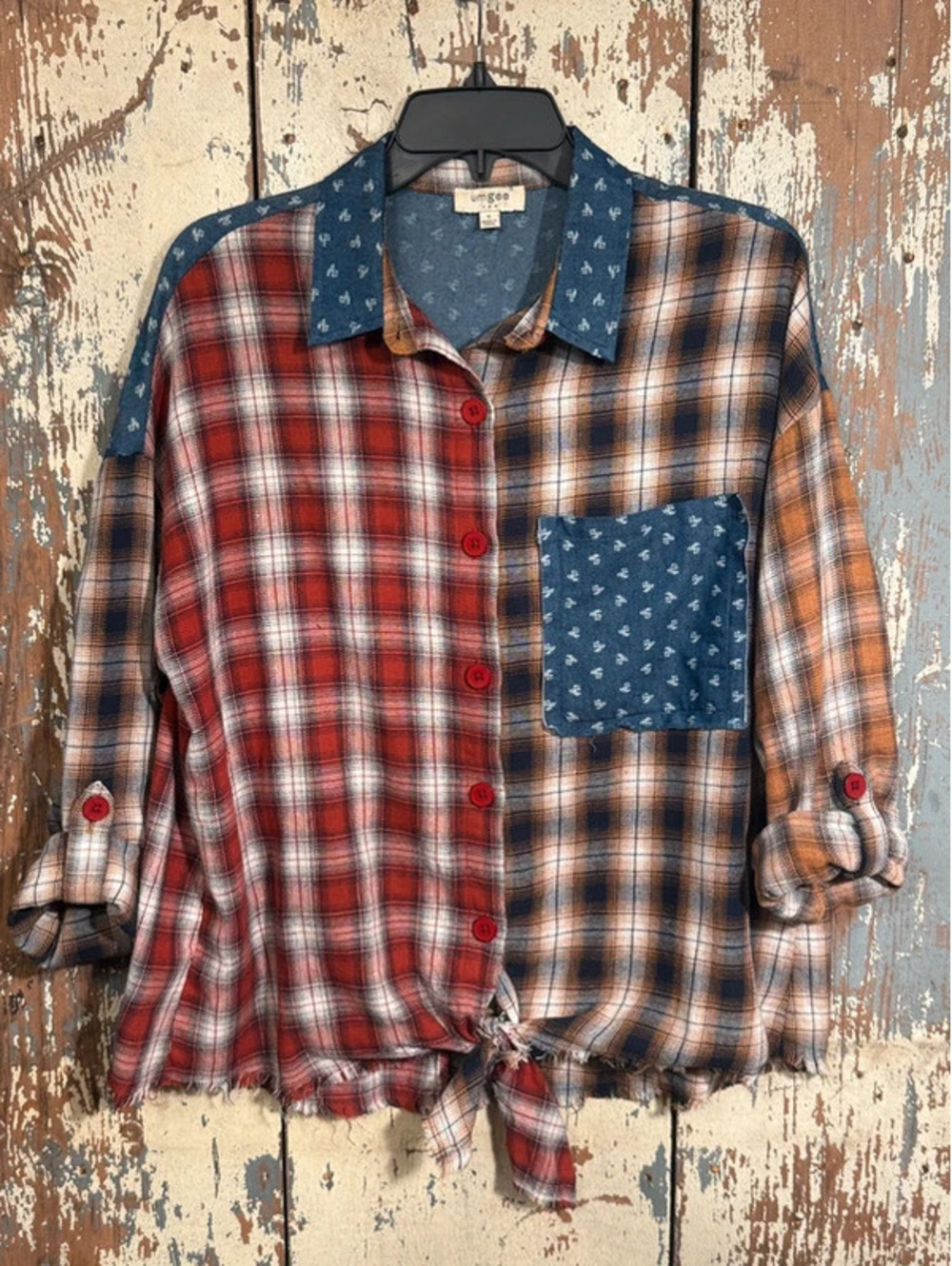 Entro Fall Plaid Mix Print Button Down oversized Shirt, Womens size small